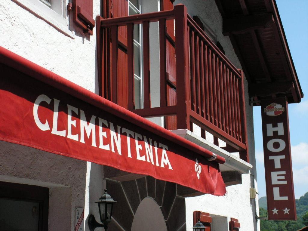 Hotel Le Clementenia Arnéguy Exterior photo